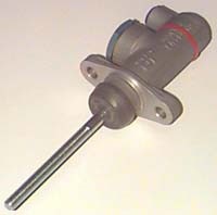 master cylinder CP2623.jpg (6617 bytes)